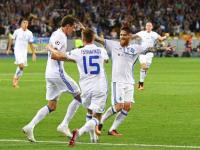 开云体育官方网站-包含亚特兰大客场胜出，紧追集团强势晋级的词条