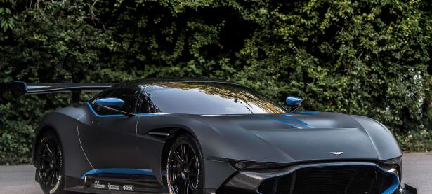 开云体育官方网站-赛道上的逆转史诗，维斯塔潘关键一击，红牛绝境翻盘索伯