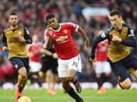 开云下载-英超新秀表现抢眼，球队前途备受瞩目