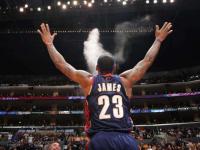 开云官方app入口-活塞逆转骑士，豪取胜利