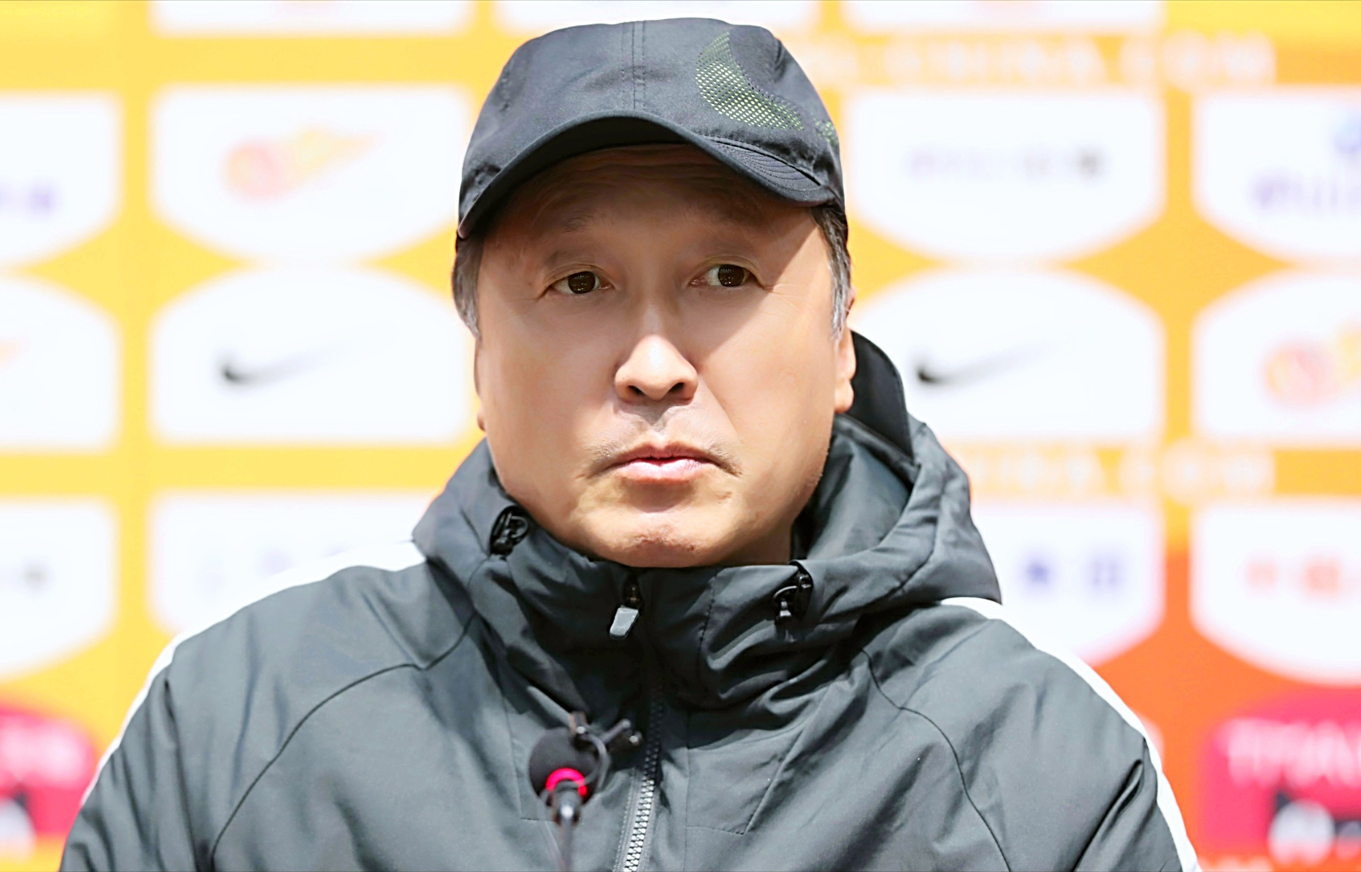 美尔餐纳姆队备战激战，全力以赴争夺胜利