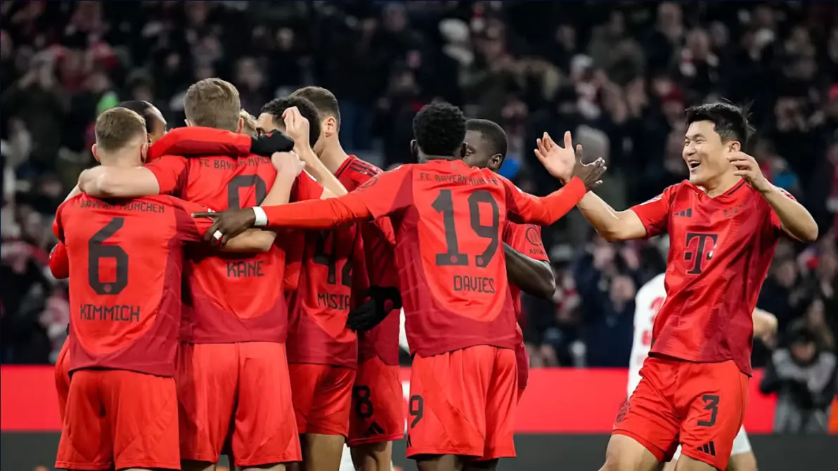 包含RB莱比锡取得连胜，冲击德甲前四的词条