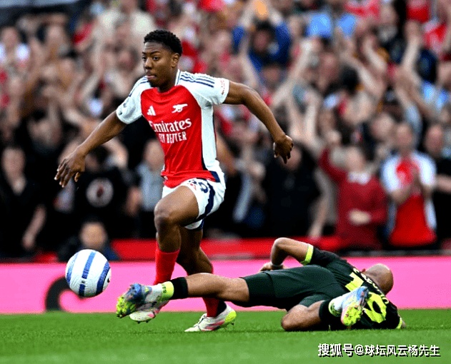 阿森纳主场憾平利物浦，英超前四形势依旧