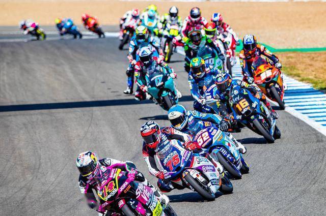 台湾队在比赛中展现强大战斗力 台湾队在比赛中展现强大战斗力