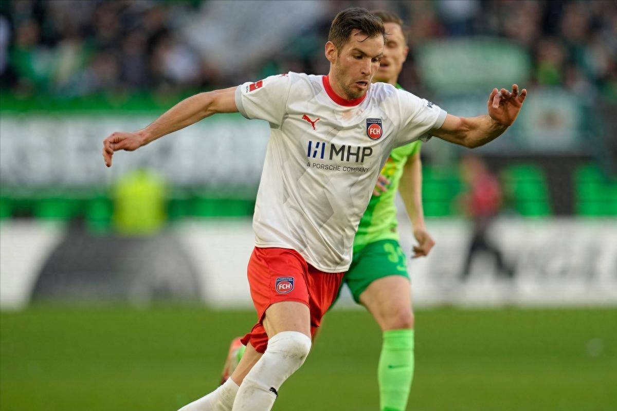 沃尔夫斯堡爆冷击败法兰克福，全取三分的简单介绍