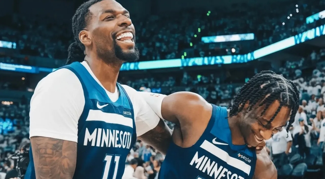 森林狼擒下马刺,卡尔-安东尼21分领衔 森林狼擒下马刺,卡尔-安东尼21分领衔