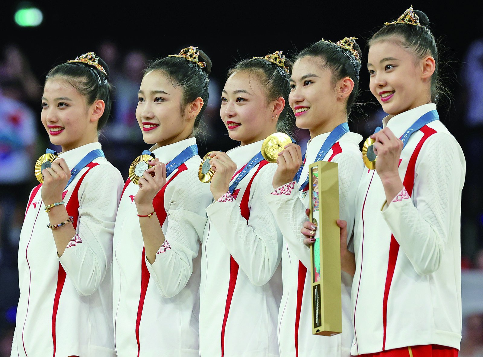 中国体操队斩获亚运会团体赛金牌! 中国体操队斩获亚运会团体赛金牌!