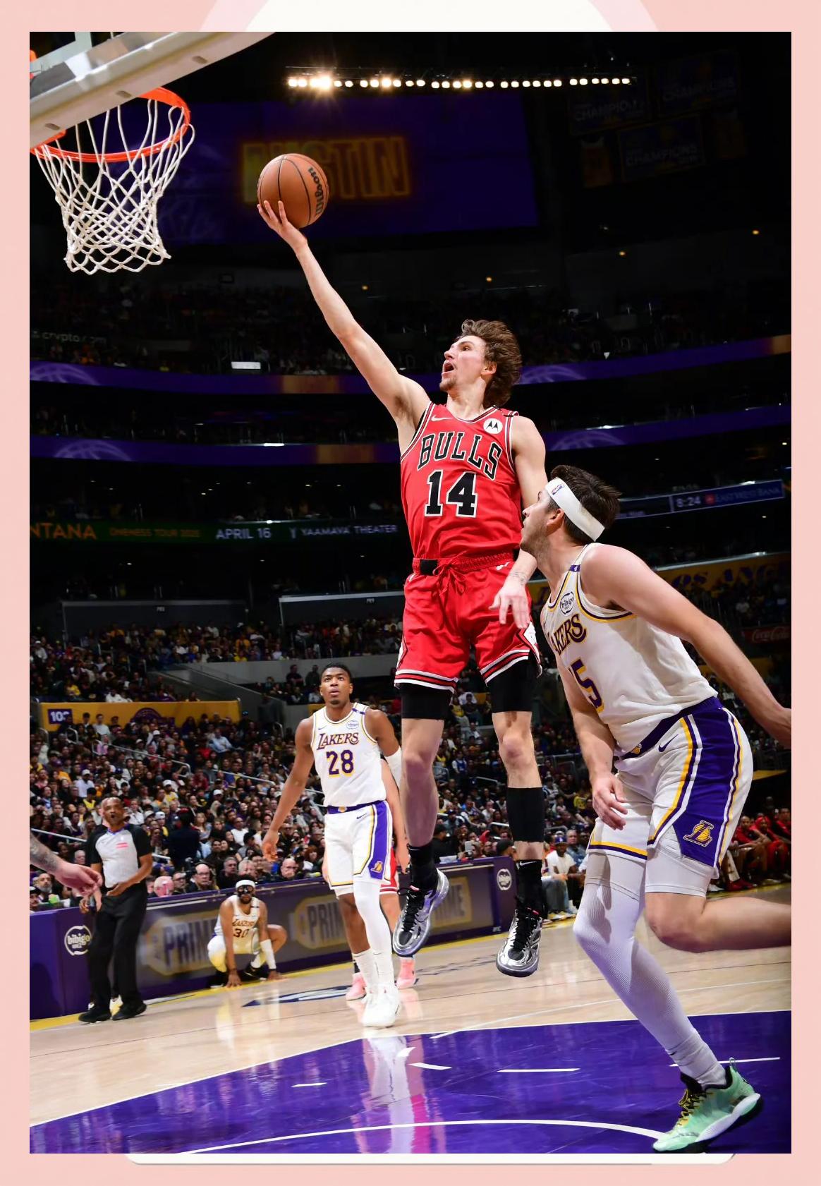 公牛全队表现出色战胜凯尔特人 公牛全队表现出色战胜凯尔特人