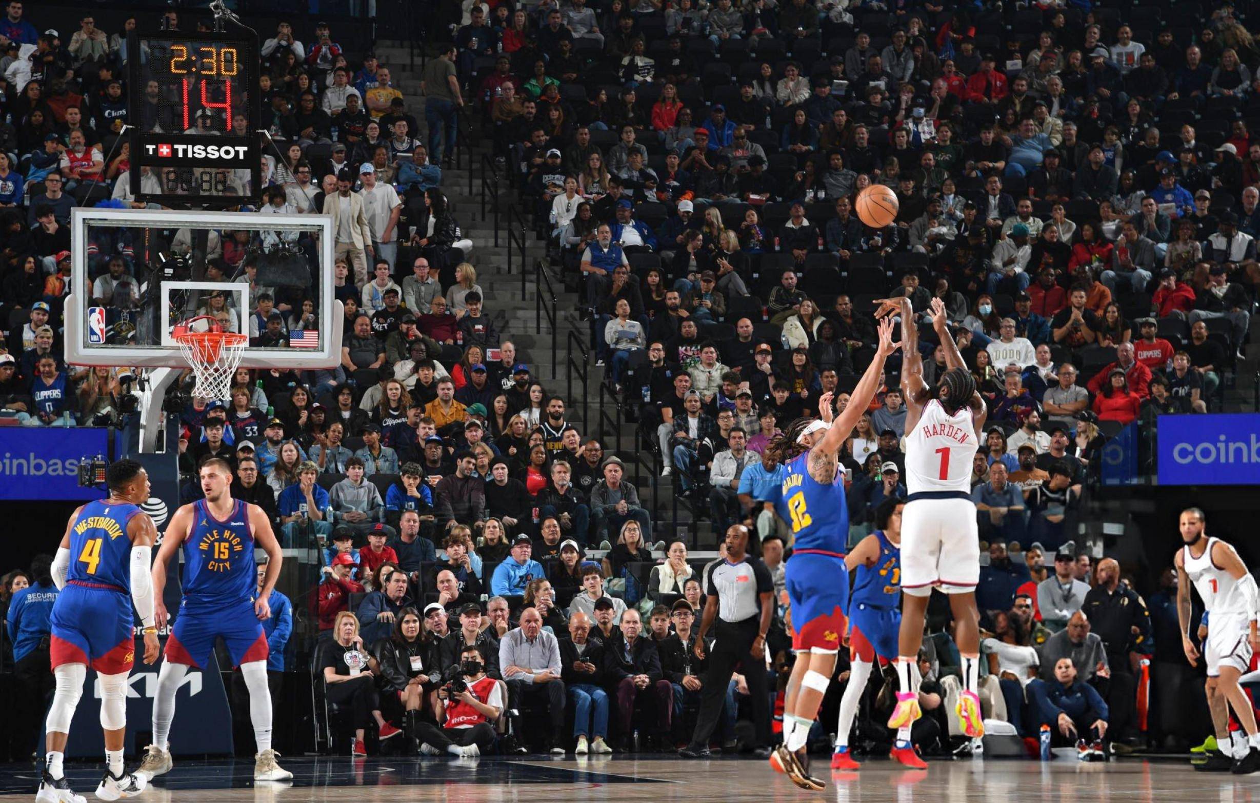 火箭主场突破开拓者,哈登得 火箭主场突破开拓者,哈登得