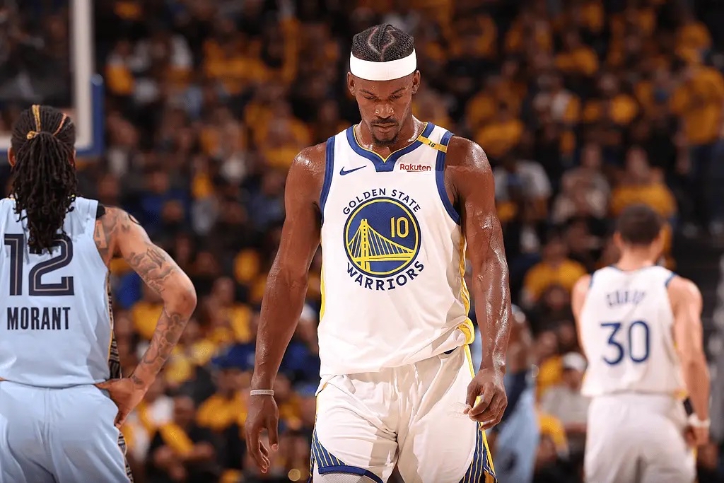 勇士惨败灰熊,遭遇连败 勇士惨败灰熊,遭遇连败