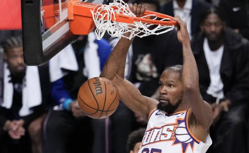 天津队完胜魔术，东契奇关键制胜